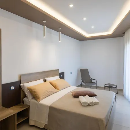 Hotell Altum Tropea 3*